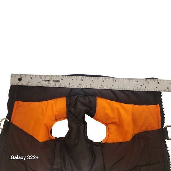Adjustable Two-Tone Padded Dog Jacket With Zipper & D-Ring Leash Attachment - Picture 4 of 12